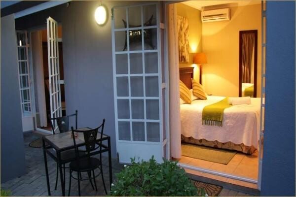 Avalon Guest Manor *****