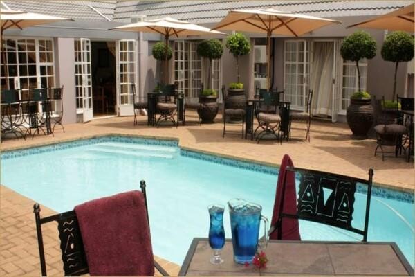 Avalon Guest Manor *****