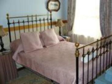 Greatbatch Guesthouse & Backpackers