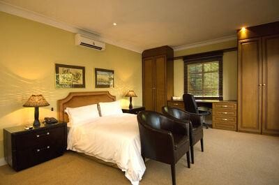 Melleney's Exclusive Guest House