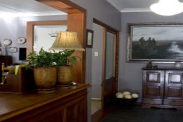 The Crown Guesthouse