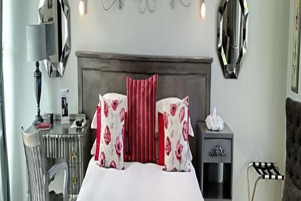 Cape Pillars Boutique Guest House