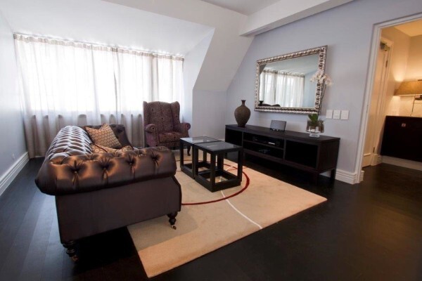Dynamic Furniture Contracts