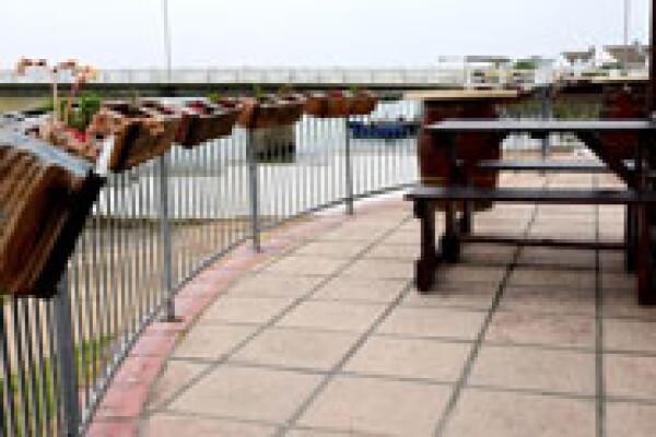 Hoedjiesbaai Hotel