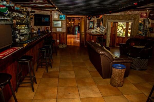 Ascot Bush Lodge