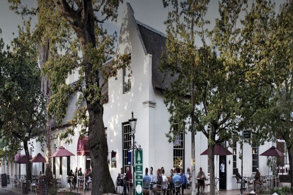 Hotel (Stellenbosch)