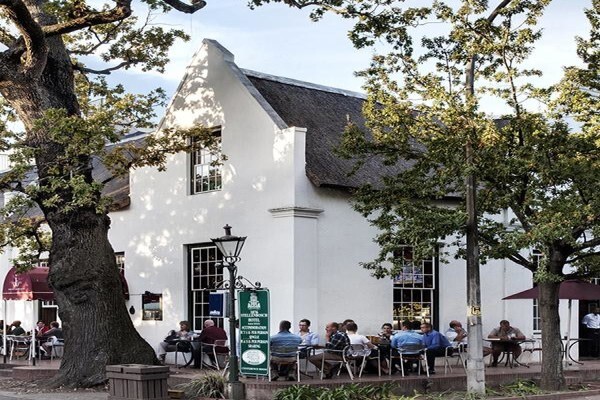 Hotel (Stellenbosch)