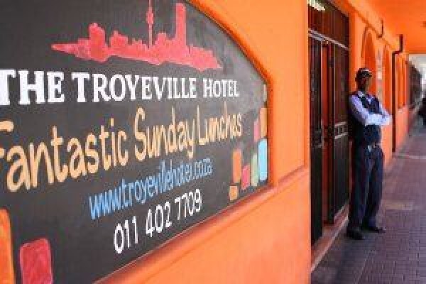 Troyeville Hotel