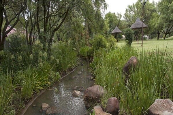 Magalies Manor