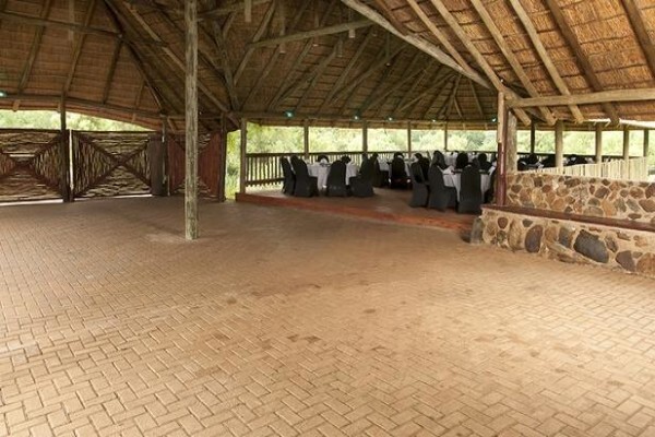 Magalies Manor