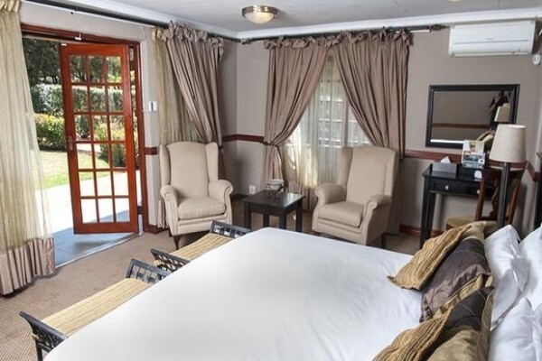 Magalies Manor