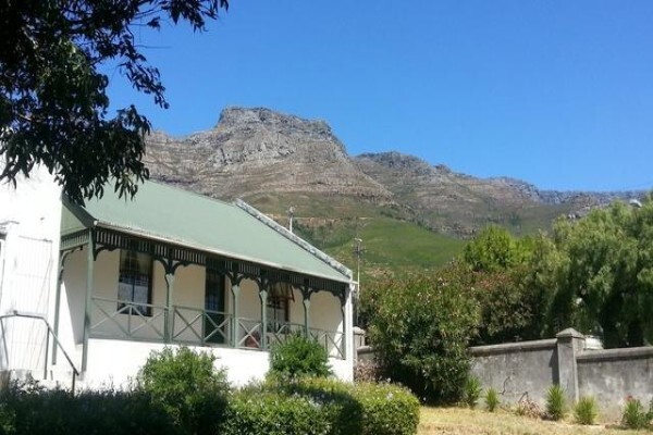 District Six Halaal Guest House