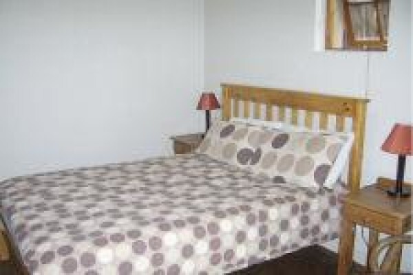Park House Lodge & Travel Centre