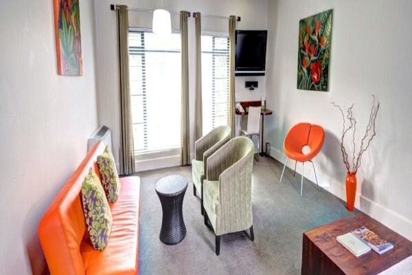 Mypond Hotel