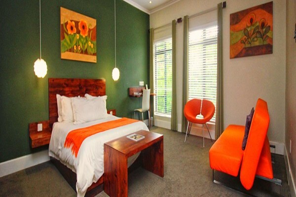 Mypond Hotel