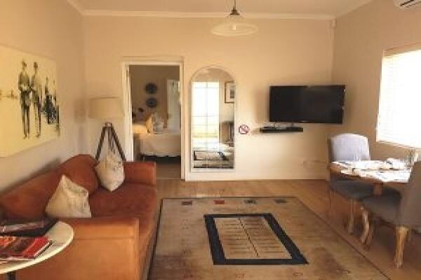 Maison Chablis Guest House