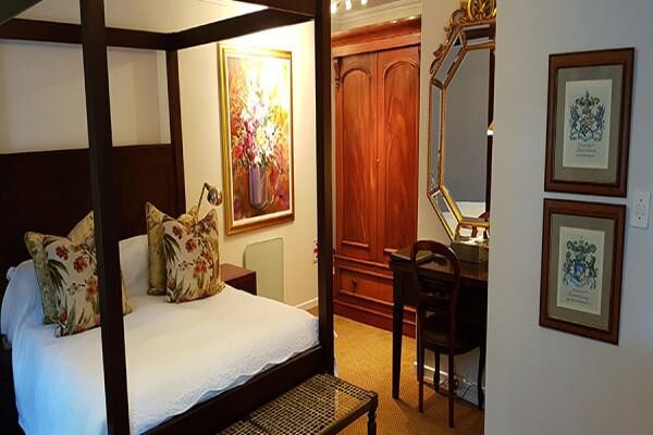 Maison Chablis Guest House