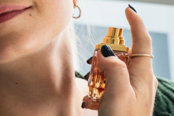 Fragrance Boutique:Vangate Mall (47A)