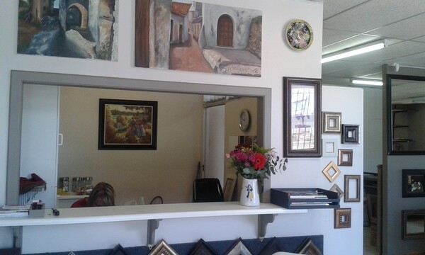 Callista Frames & Art