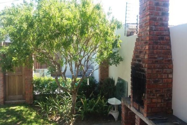 Guesthouse On Irvine