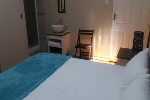 Guesthouse On Irvine