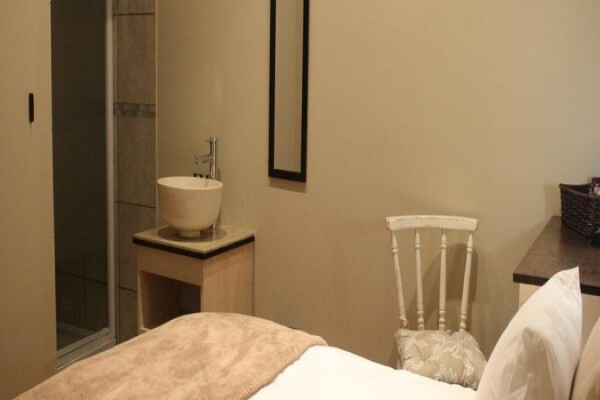 Guesthouse On Irvine