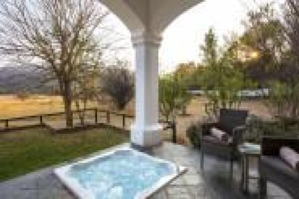 Leeuwenhof Country Lodge & Spa
