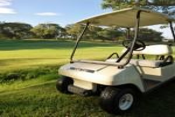 Fourteenth Green Guest Lodge