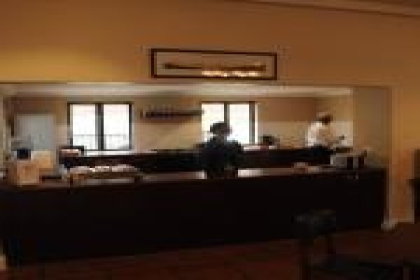 Fourteenth Green Guest Lodge