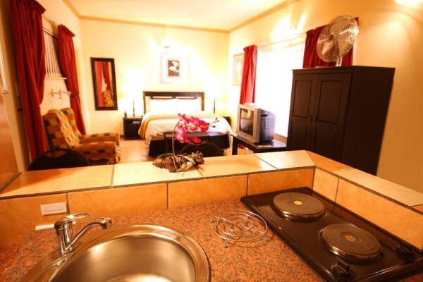 Jax Place Guest House