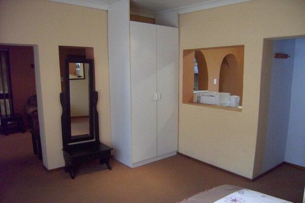 Jax Place Guest House