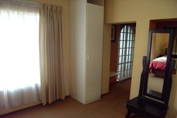 Jax Place Guest House