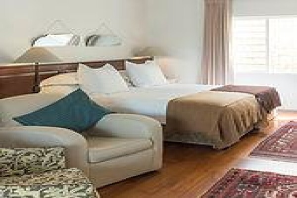 Schulphoek Guesthouse (Pty) Ltd