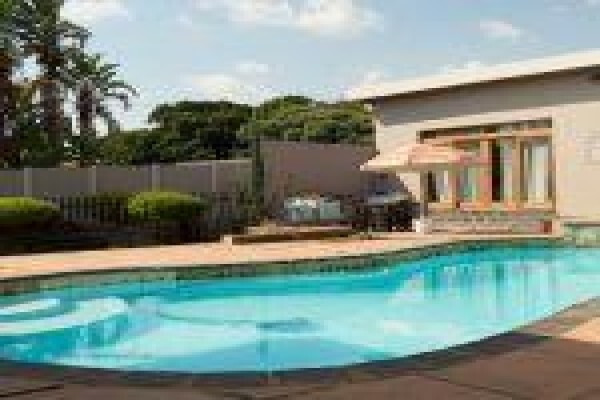 Abafazi Guest House