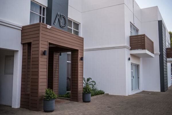 Adelante Lodge