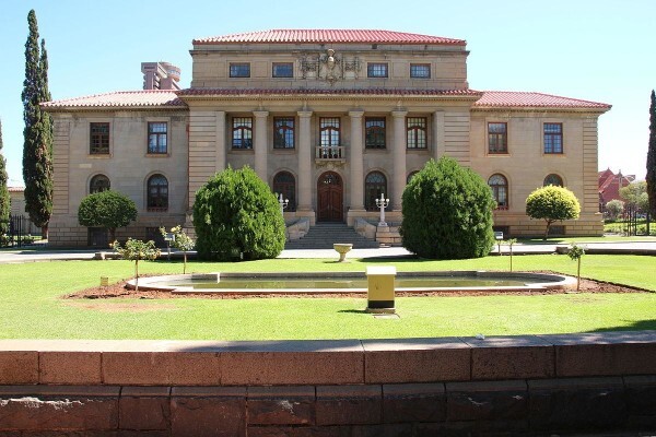 Adelante Lodge