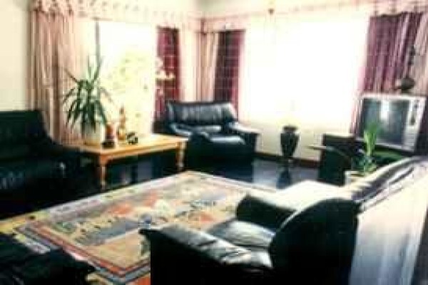 Falcon's Rest Guest Lodge