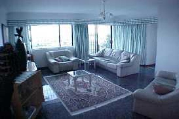 Falcon's Rest Guest Lodge