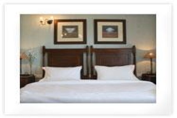 Hilltop Country Lodge