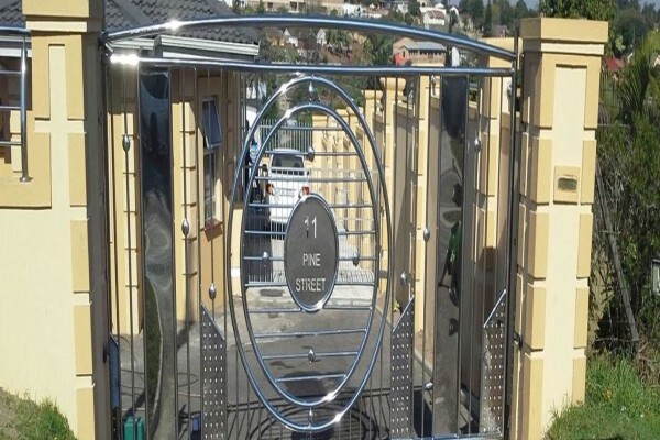 Master Gates