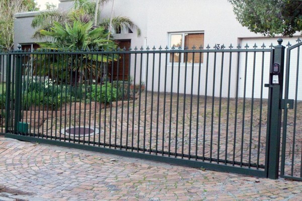 Solid Burglar Proofing CC