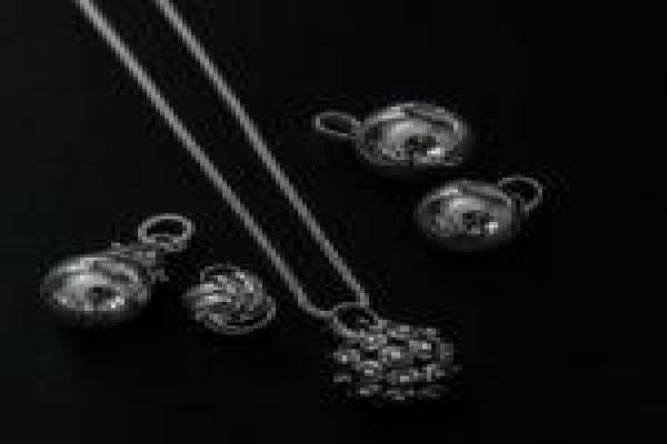 Simply Silver:Cape Gatesntrm U73