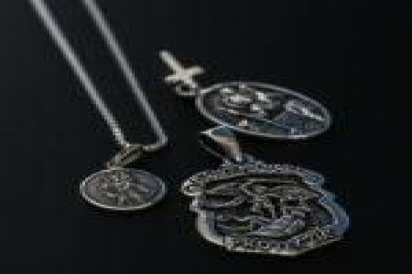 Simply Silver:Cape Gatesntrm U73