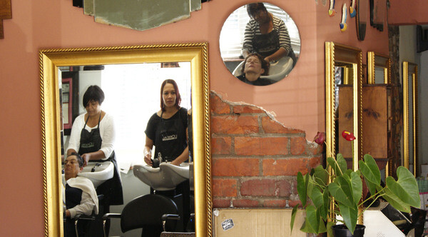 Hello Darling Hair Studio