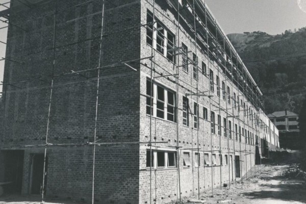 Hoër Jongenskool