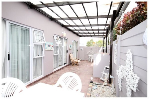 Bramlyn B & B & Self Catering