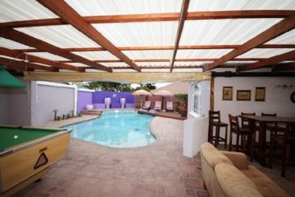 Bramlyn B & B & Self Catering