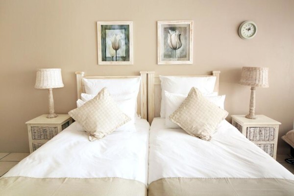 Bramlyn B & B & Self Catering