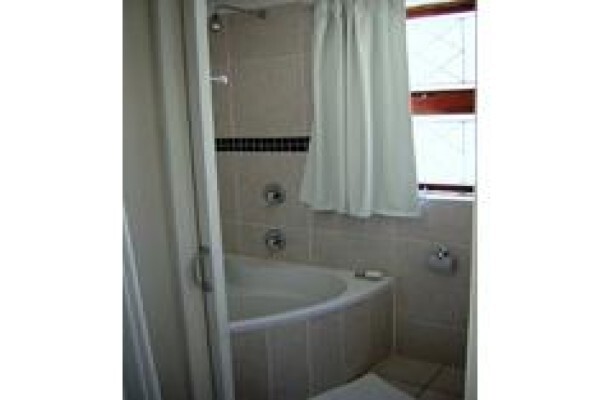 Kennington Palms B & B/Self Catering