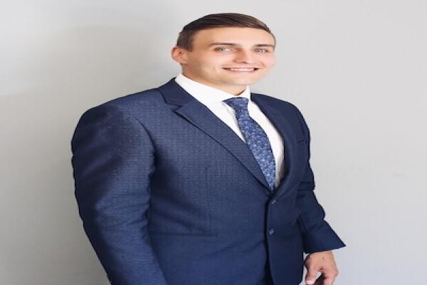 Weavind & Weavind Inc